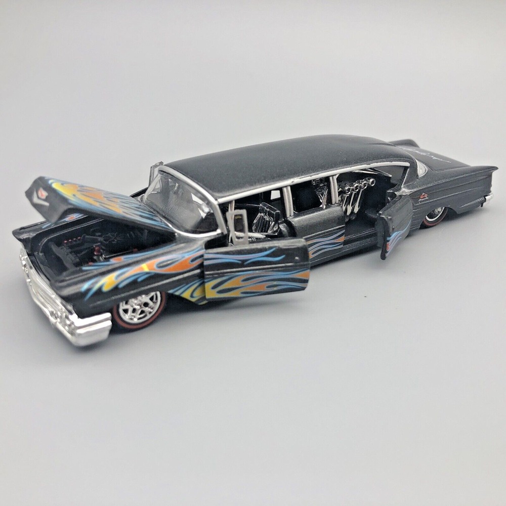 M2 Machines 1958 58‎ Chevy Impala Limo Limousine Diecast 1/64 Dave Chang Design